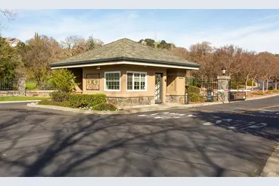 743 Bridle Ridge Court, Fairfield, CA 94534 - Photo 52