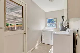 693 Mendocino Dr, Ukiah, CA 95482 - Photo 20