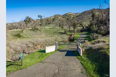 9419 Steele Canyon Road, Napa, CA 94558 - Photo 2
