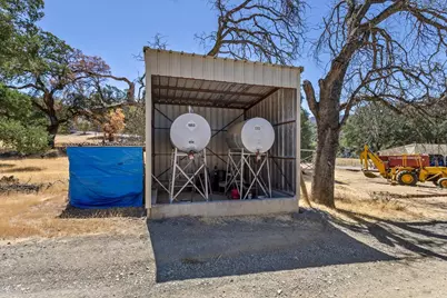 9820 Kelsey Creek Drive, Kelseyville, CA 95451 - Photo 16