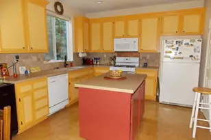 1349 Golf Course Dr, Windsor, CA 95492 - Photo 10