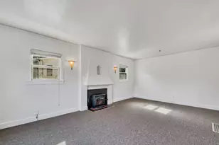 8125 Earl St, Oakland, CA 94605 - Photo 6