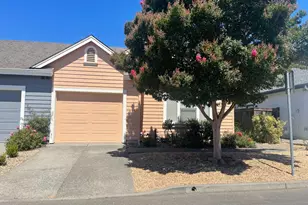 849 Patti Page Ct, Windsor, CA 95492 - Photo 2