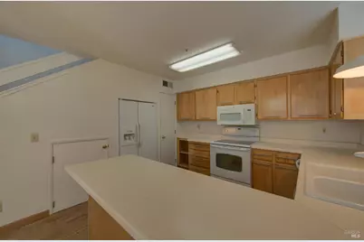 2776 Elks Way, Napa, CA 94558 - Photo 6