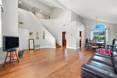 330 Engell Court, Suisun City, CA 94585 - Photo 12