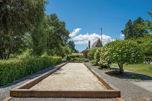 220 Cedar Cir, Healdsburg, CA 95448 - Photo 36