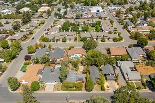 605 Curtin Ln, Sonoma, CA 95476 - Photo 26