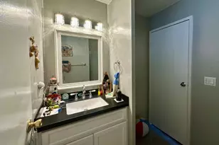 102 Royal Oak Ct, Fairfield, CA 94533 - Photo 24