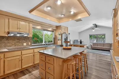 920 N Lincoln Street, Dixon, CA 95620 - Photo 8