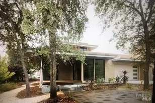 540 S Cloverdale Blvd, Cloverdale, CA 95425 - Photo 2