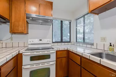 601 Marylyn Circle, Petaluma, CA 94954 - Photo 8