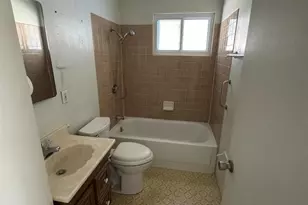 2040 Las Lomas Ct, Concord, CA 94519 - Photo 16