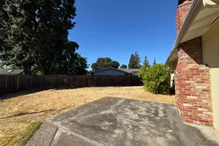 2040 Las Lomas Ct, Concord, CA 94519 - Photo 36