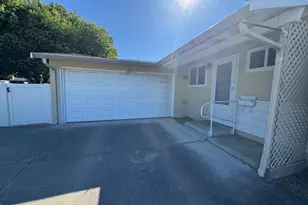 2040 Las Lomas Ct, Concord, CA 94519 - Photo 4