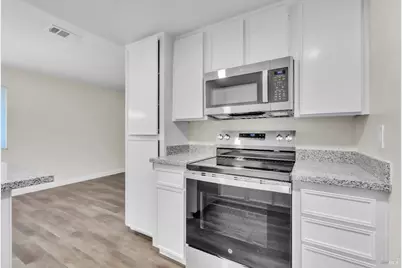 128 Del Rio Court #4, Vacaville, CA 95687 - Photo 8