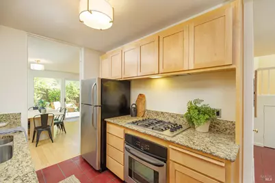 29 Surrey Lane, San Rafael, CA 94903 - Photo 8