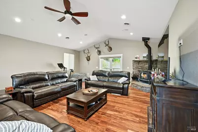 9482 Hoberg Drive, Cobb, CA 95426 - Photo 8