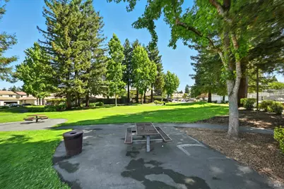 27 Fredrick Drive, Rohnert Park, CA 94928 - Photo 24