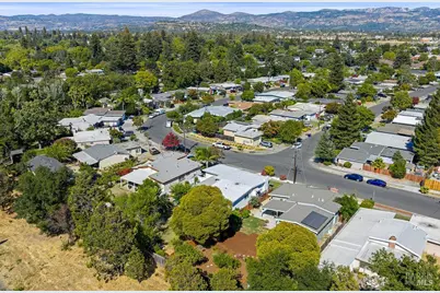 429 Greenbach Street, Napa, CA 94559 - Photo 54
