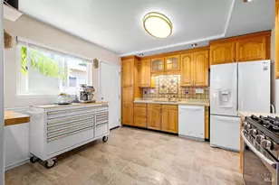 429 Greenbach St, Napa, CA 94559 - Photo 20