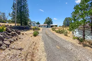 30391 Minnow Creek Ln, Round Mountain, CA 96084 - Photo 8