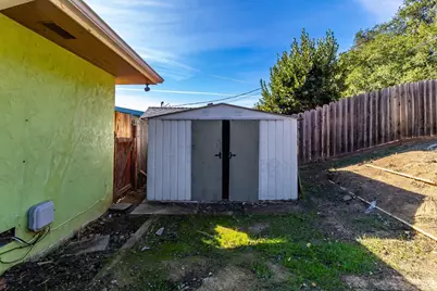 335 Hermosa Avenue, Vallejo, CA 94589 - Photo 26