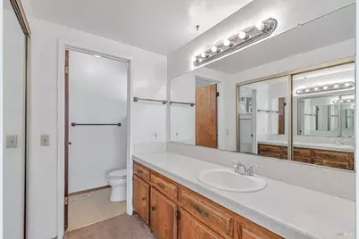 2429 Woodstock Court, Santa Rosa, CA 95409 - Photo 30