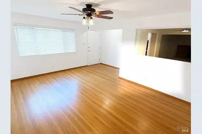1605 Sequoia Street, Napa, CA 94558 - Photo 4