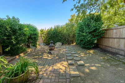 1605 Sequoia Street, Napa, CA 94558 - Photo 20