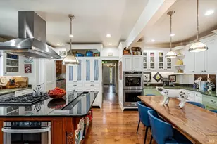 2389 Chad Ct, Napa, CA 94558 - Photo 10