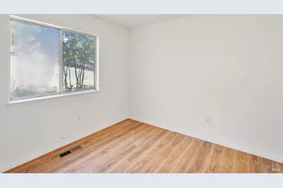 2220 Fox Glen Drive, Fairfield, CA 94534 - Photo 38