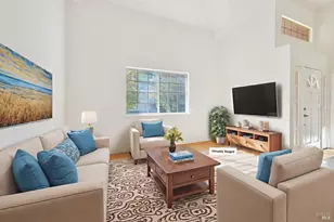 2220 Fox Glen Dr, Fairfield, CA 94534 - Photo 12