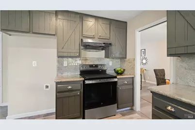 3276 Arroyo Drive, Fairfield, CA 94533 - Photo 16