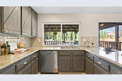 3276 Arroyo Drive, Fairfield, CA 94533 - Photo 14