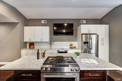 15 Julian Avenue, Napa, CA 94559 - Photo 8