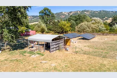 9901 Gibson Lane, Potter Valley, CA 95469 - Photo 30