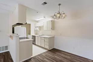 8201 Camino Colegio, Rohnert Park, CA 94928 - Photo 6