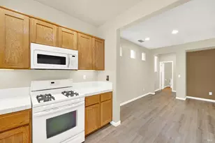 1667 Vicksburg Dr, Fairfield, CA 94533 - Photo 8