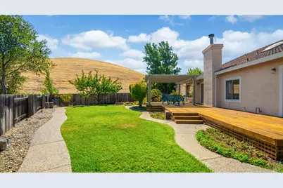 124 Cannes Court, Fairfield, CA 94534 - Photo 44