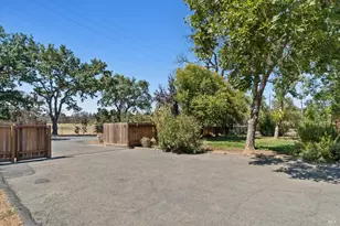 644 Piezzi Rd, Santa Rosa, CA 95401 - Photo 26