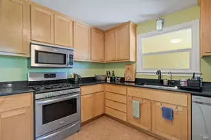 644 Piezzi Rd, Santa Rosa, CA 95401 - Photo 14