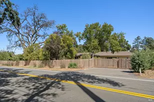 644 Piezzi Rd, Santa Rosa, CA 95401 - Photo 24