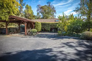 28678 River Rd, Cloverdale, CA 95425 - Photo 8