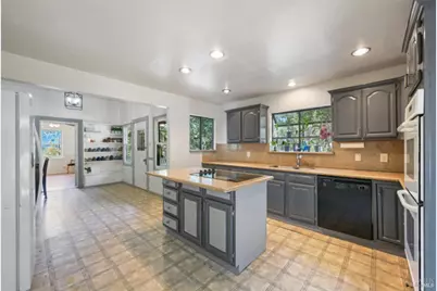 31258 Highway 128 Road, Cloverdale, CA 95425 - Photo 20
