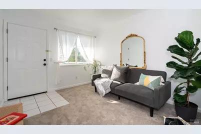 1501 La Esplanada Place #326, Santa Rosa, CA 95404 - Photo 4