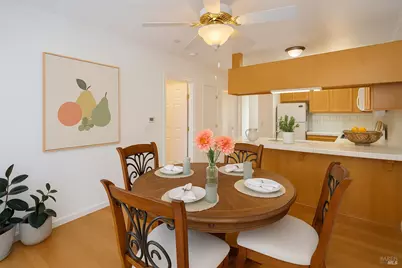 1501 La Esplanada Place #326, Santa Rosa, CA 95404 - Photo 2