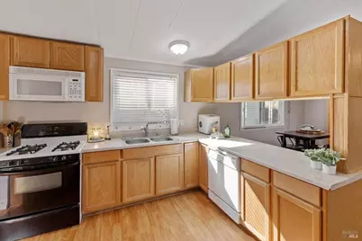 124 Del Paso Drive, Vacaville, CA 95687 - Photo 14