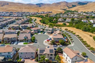 2197 Yellow Rose Cir, Fairfield, CA 94534 - Photo 36