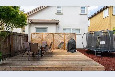 1407 Woodside Circle, Petaluma, CA 94954 - Photo 32