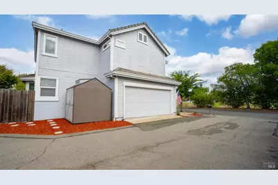 1407 Woodside Circle, Petaluma, CA 94954 - Photo 6